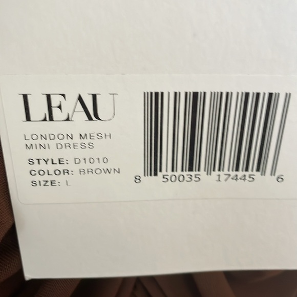 Brown, mini dress, large more like a medium - Picture 7 of 7